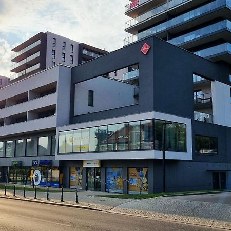 Q Apart Meta - Manufaktura, Klimatyzacja I Parking Gratis, Fv, Gwarancja Zadowolenia Łódź Exterior foto